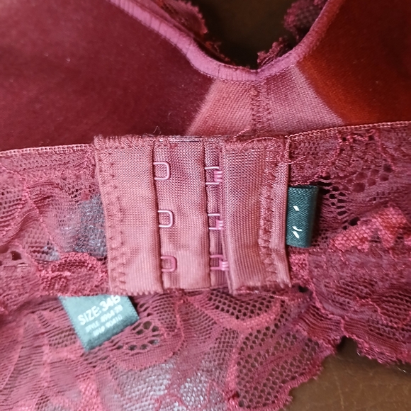 XOXO Lace Bra Women's Size 34B Underwire Padded - Picture 4 of 6